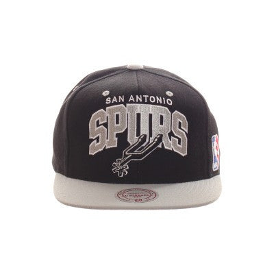 Spurs Arch Snapback